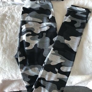 Full length Reebok camo leggings